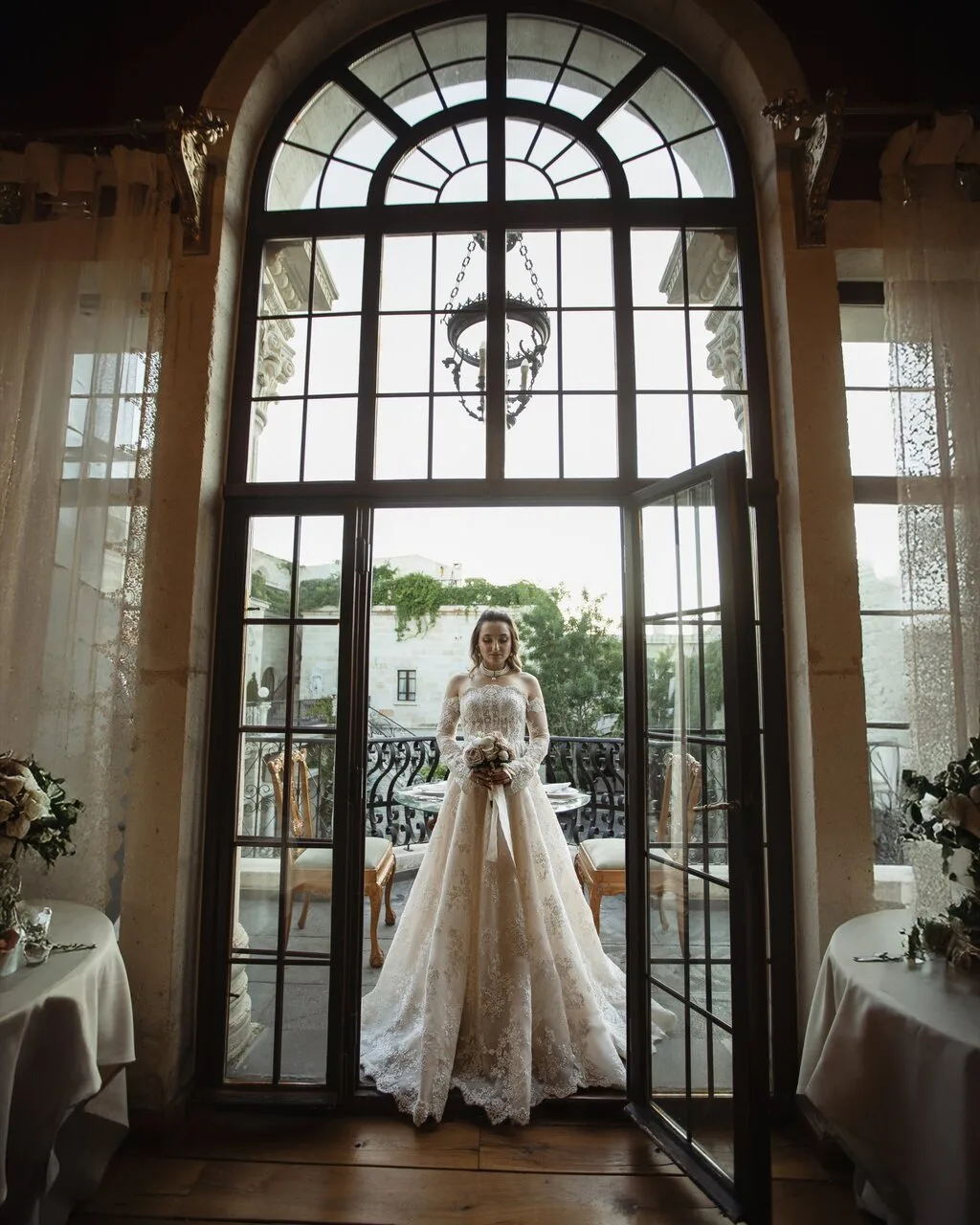 Elizabeth — detay