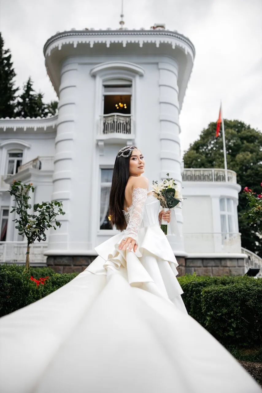 Mauna Couture Atelier